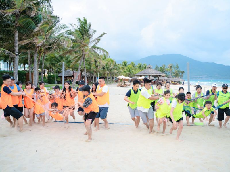 Hoạt động teambuilding sôi nổi (ảnh: sưu tầm)